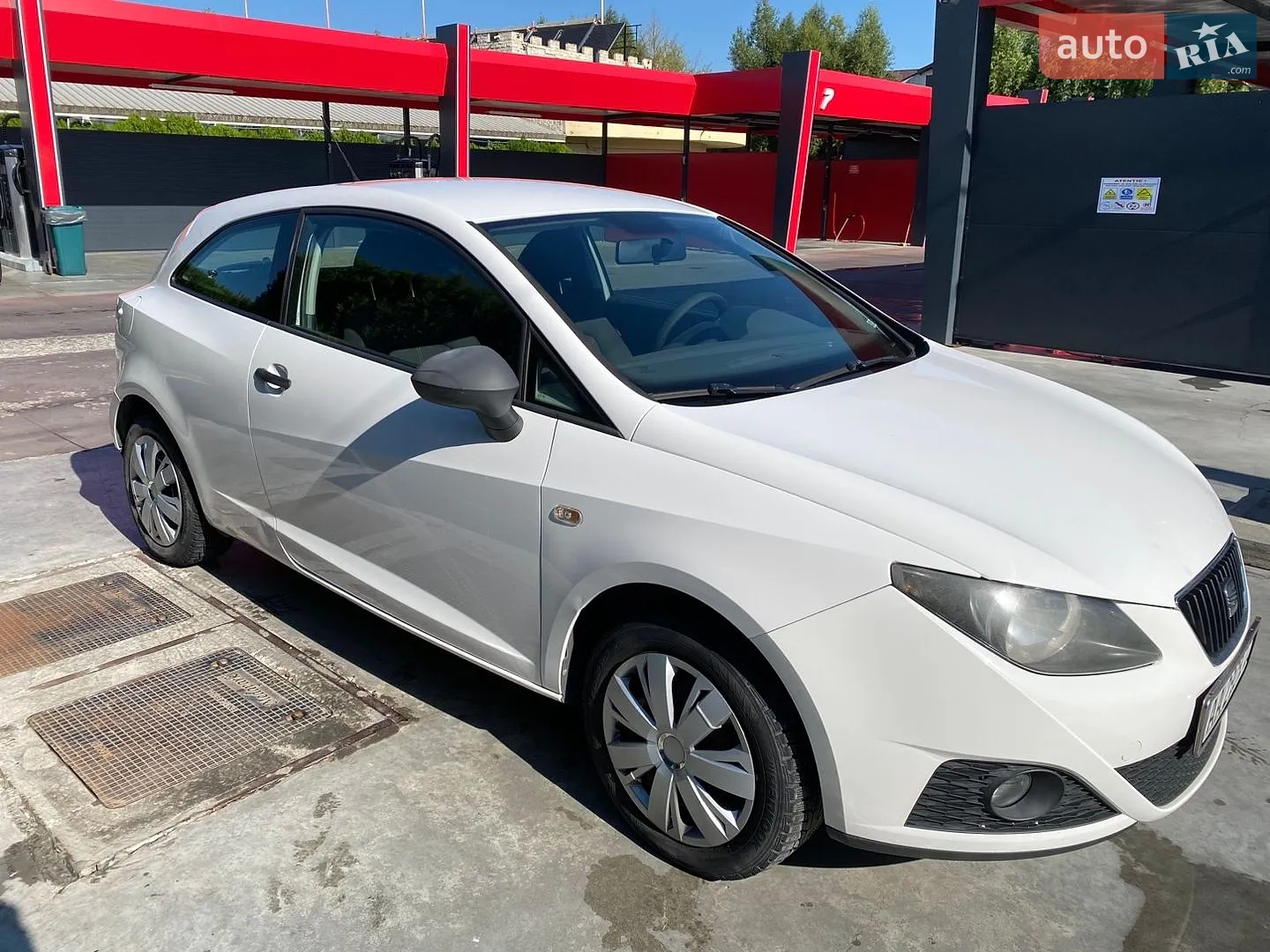 2012 SEAT Ibiza - мініатюра 8