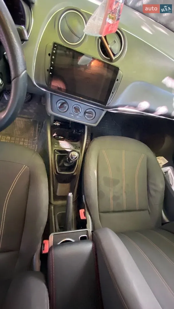 2010 SEAT Ibiza - мініатюра 19