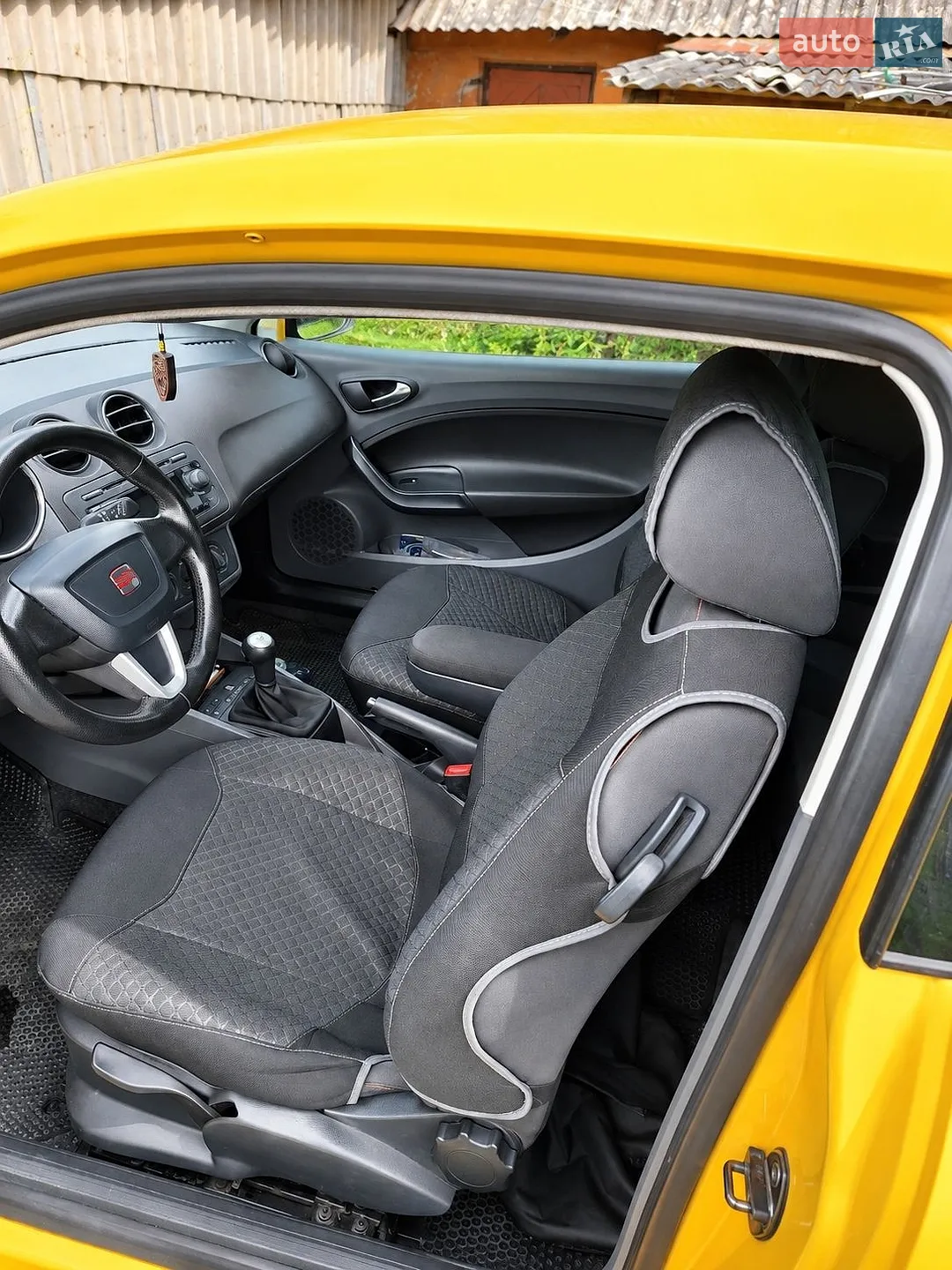 2010 SEAT Ibiza - мініатюра 5