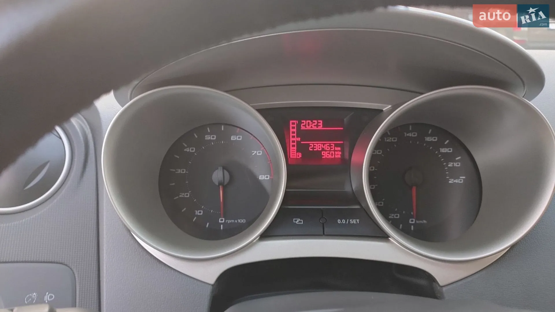 2010 SEAT Ibiza - мініатюра 18