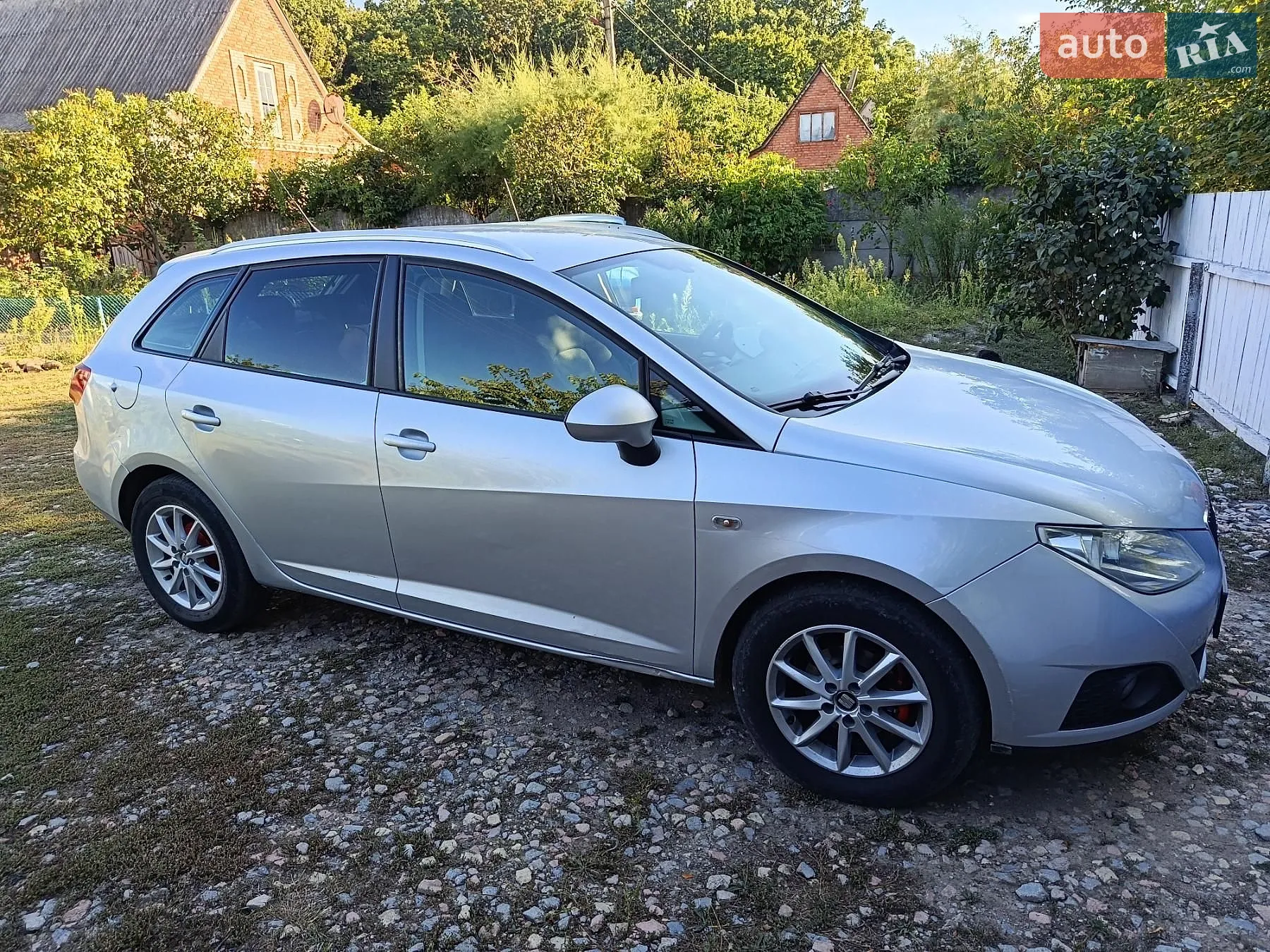 2011 SEAT Ibiza - мініатюра 2