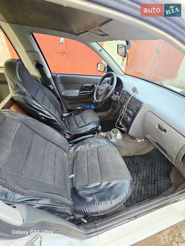 Мінівен SEAT Inca 2003 в Запоріжжі