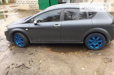 Хэтчбек SEAT Leon 2006 в Киеве