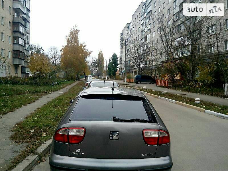 Хэтчбек SEAT Leon 2004 в Киеве фото Хэтчбек SEAT Leon 2004 в Киеве