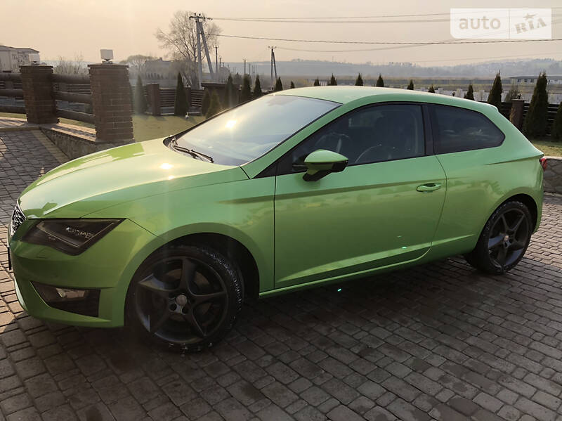 Купе SEAT Leon 2013 в 