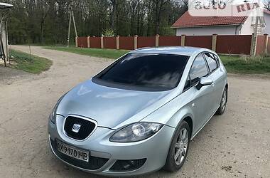 Хэтчбек SEAT Leon 2006 в Харькове