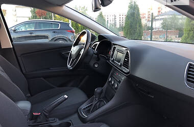 Хэтчбек SEAT Leon 2013 в Житомире