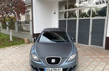 Хэтчбек SEAT Leon 2007 в Тячеве