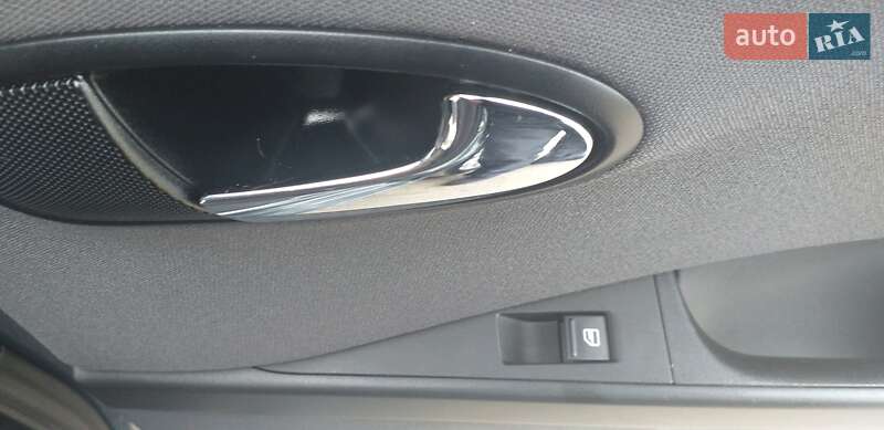 Хэтчбек SEAT Leon 2007 в Дубно