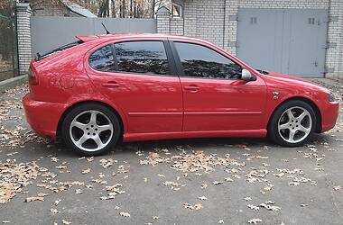 Хетчбек SEAT Leon 2005 в 