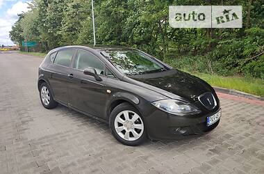 Хэтчбек SEAT Leon 2008 в Ковеле