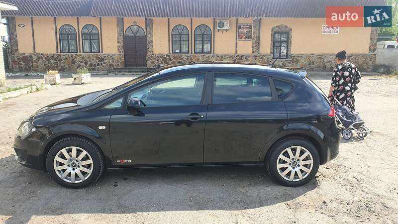 Хэтчбек SEAT Leon 2012 в Могилев-Подольске фото 21 Хэтчбек SEAT Leon 2012 в Могилев-Подольске