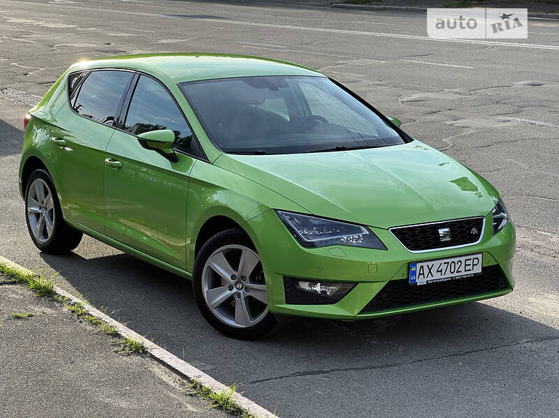 Хэтчбек SEAT Leon 2016 в Киеве