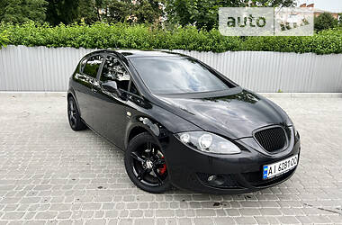 Хэтчбек SEAT Leon 2008 в 