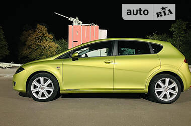 Хэтчбек SEAT Leon 2008 в Кривом Роге