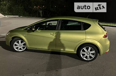 Хэтчбек SEAT Leon 2008 в Кривом Роге