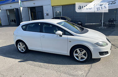 Хетчбек SEAT Leon 2011 в Полтаві