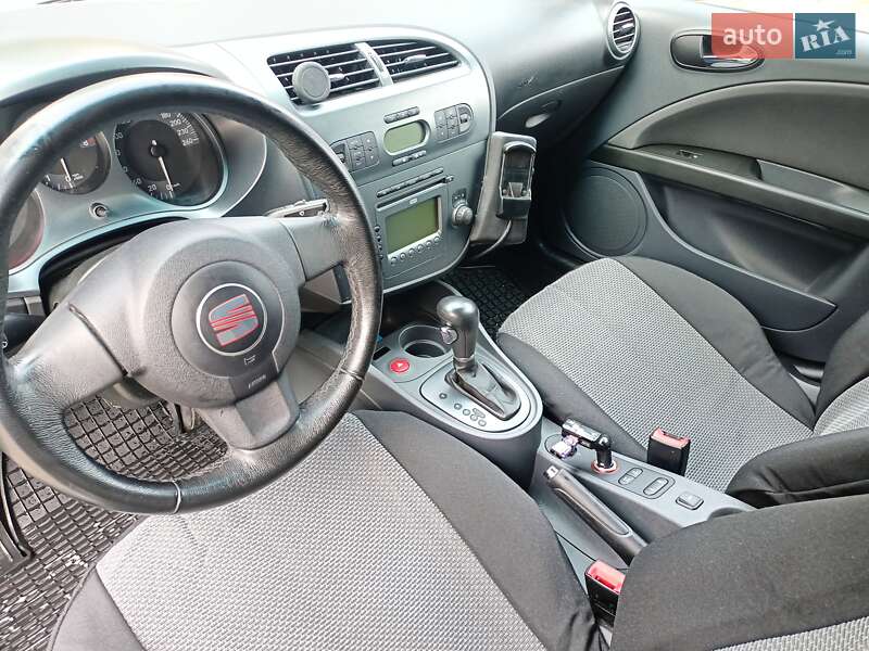 Хетчбек SEAT Leon 2006 в Луцьку фото 8 Хетчбек SEAT Leon 2006 в Луцьку