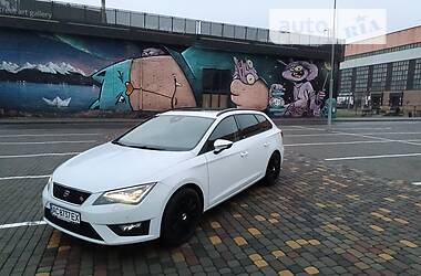 Универсал SEAT Leon 2016 в Луцке