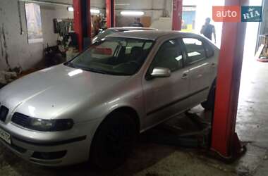 Хэтчбек SEAT Leon 2003 в Бородянке