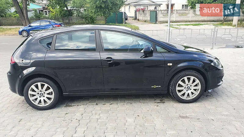 Хэтчбек SEAT Leon 2012 в Могилев-Подольске фото 8 Хэтчбек SEAT Leon 2012 в Могилев-Подольске