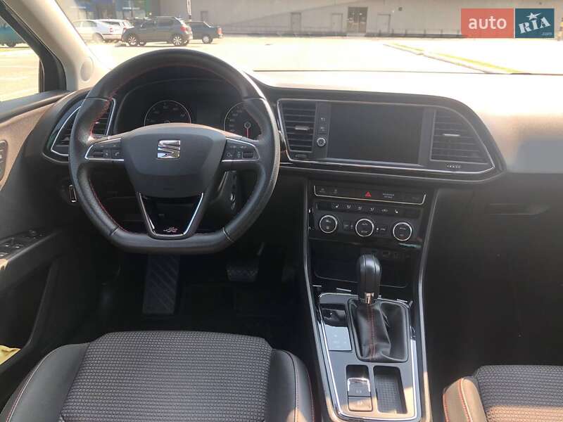 Хетчбек SEAT Leon 2017 в Києві