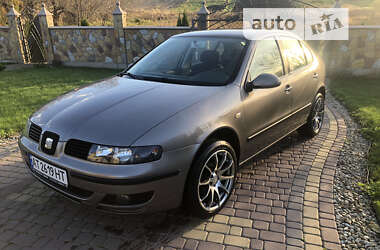 Хэтчбек SEAT Leon 2006 в Коломые