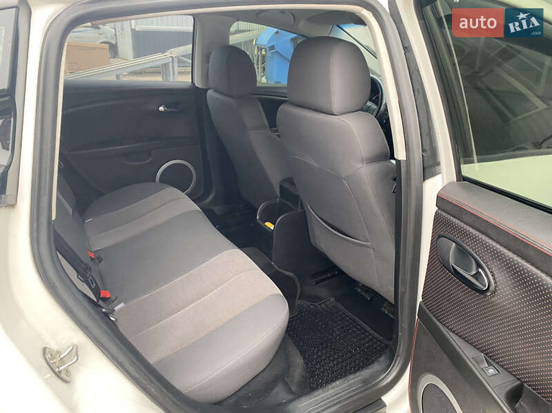 Хетчбек SEAT Leon 2008 в Одесі