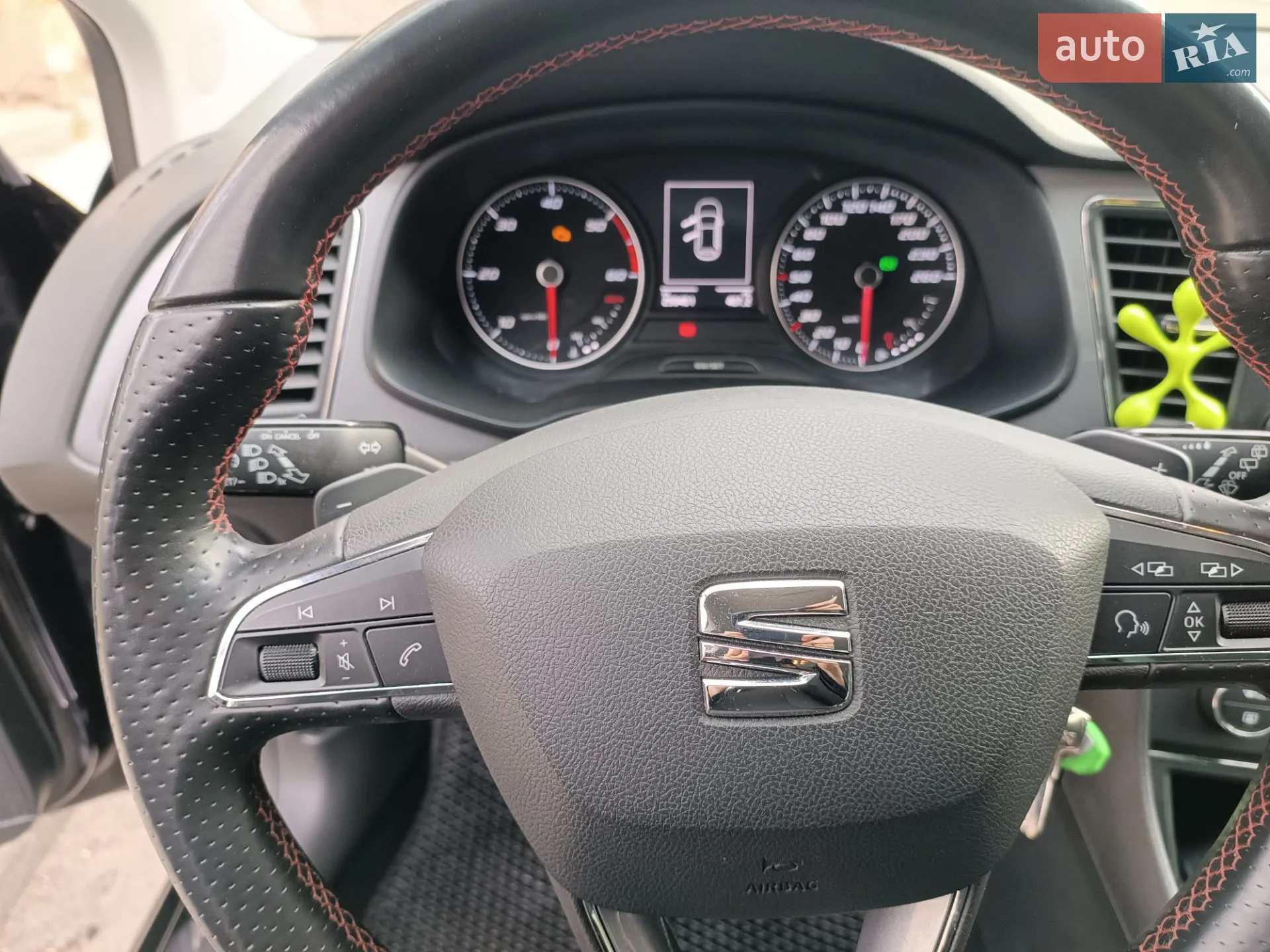 2016 SEAT Leon - мініатюра 7