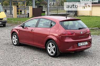 Хетчбек SEAT Leon 2010 в 