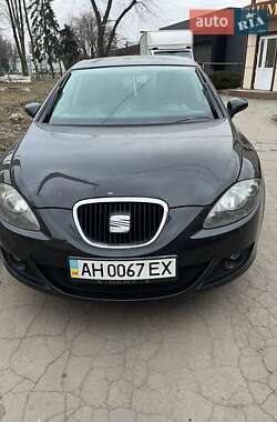 Хетчбек SEAT Leon 2008 в Дніпрі