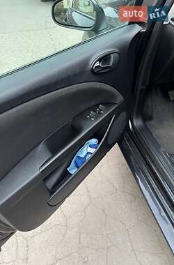 Хэтчбек SEAT Leon 2008 в 