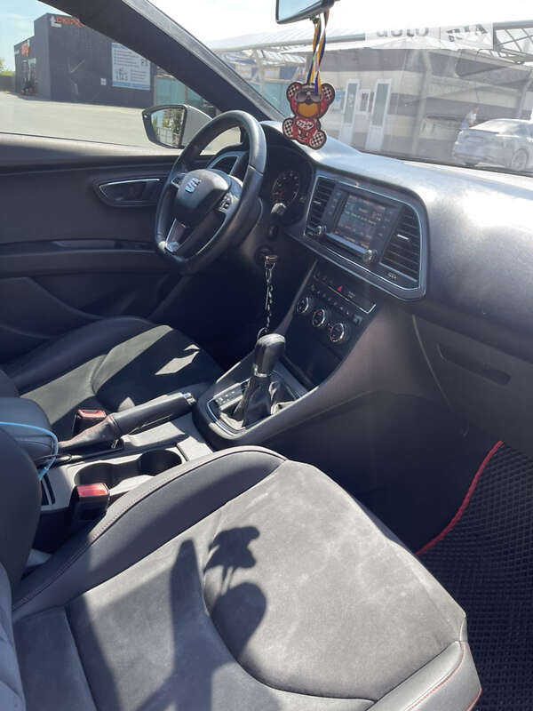 Хетчбек SEAT Leon 2013 в Києві