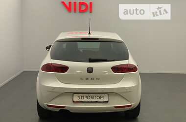 Хэтчбек SEAT Leon 2011 в Киеве