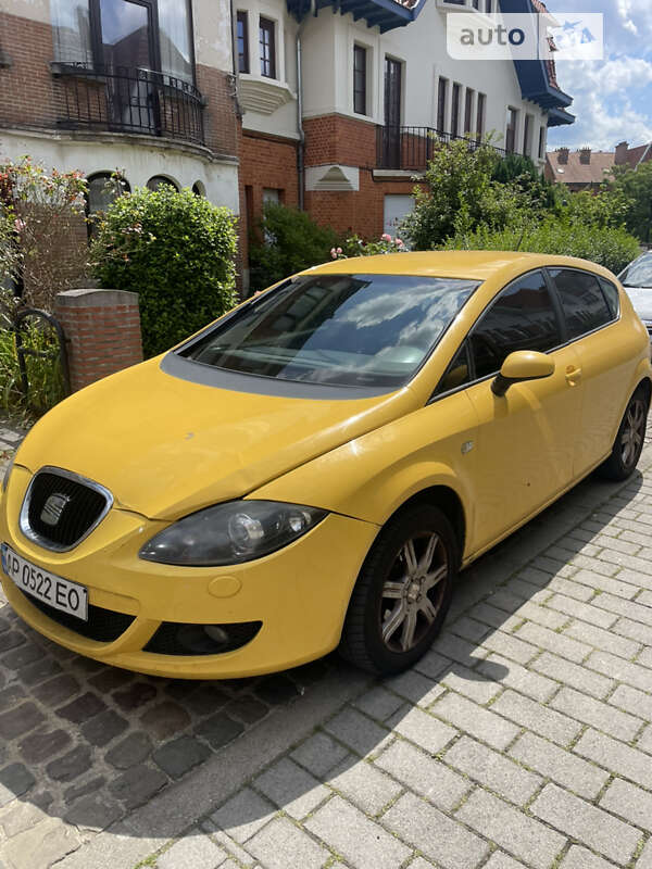 Хетчбек SEAT Leon 2007 в Запоріжжі