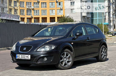 Хэтчбек SEAT Leon 2011 в Днепре