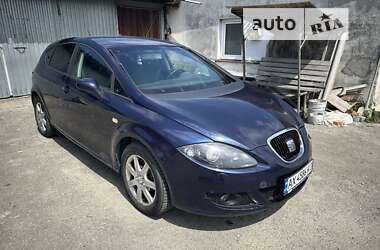 Хэтчбек SEAT Leon 2007 в Ивано-Франковске