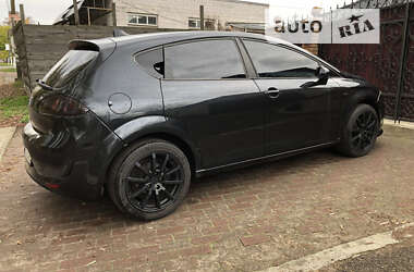 Хетчбек SEAT Leon 2005 в 