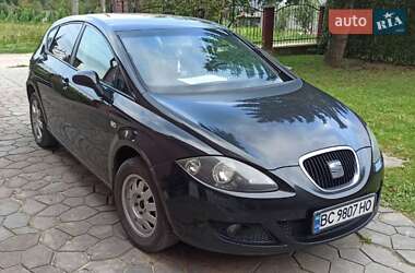 Хетчбек SEAT Leon 2006 в Мостиській