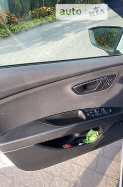 Универсал SEAT Leon 2015 в 