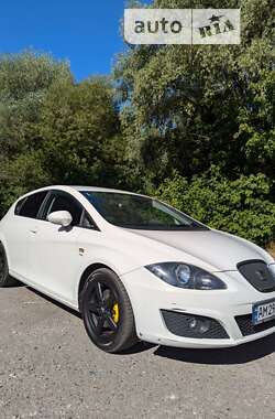 Хетчбек SEAT Leon 2009 в Ірпені