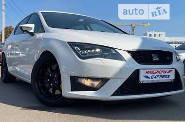 Хетчбек SEAT Leon 2016 в Києві