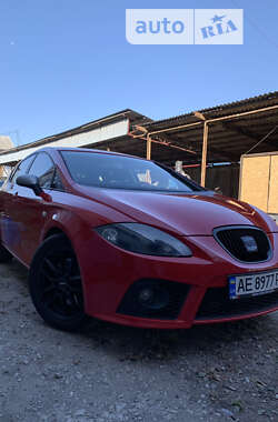 Хэтчбек SEAT Leon 2008 в Днепре