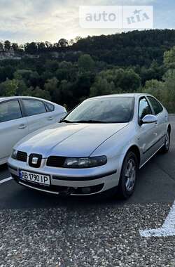 Хэтчбек SEAT Leon 2002 в Виннице