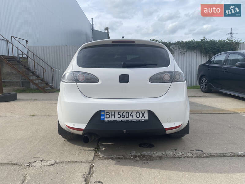 Хетчбек SEAT Leon 2008 в Одесі