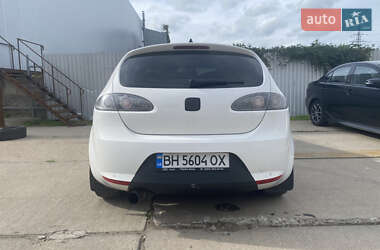 Хэтчбек SEAT Leon 2008 в 