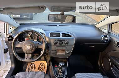 Хетчбек SEAT Leon 2009 в Луцьку