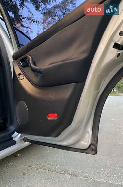 Хэтчбек SEAT Leon 2002 в 