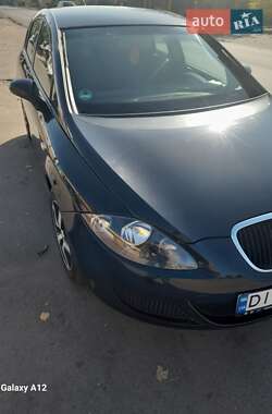 Хэтчбек SEAT Leon 2006 в 