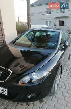 Хэтчбек SEAT Leon 2008 в 